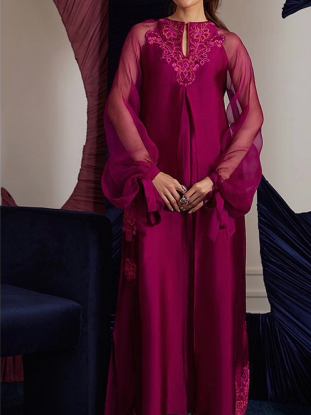 Farah Talib Aziz Magenta Embroidered Sheer-Sleeve Kaftan